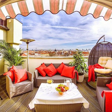 President Apt By Prague Castle, Views Esterno foto