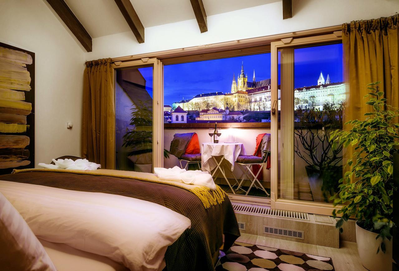 President Apt By Prague Castle, Views Esterno foto