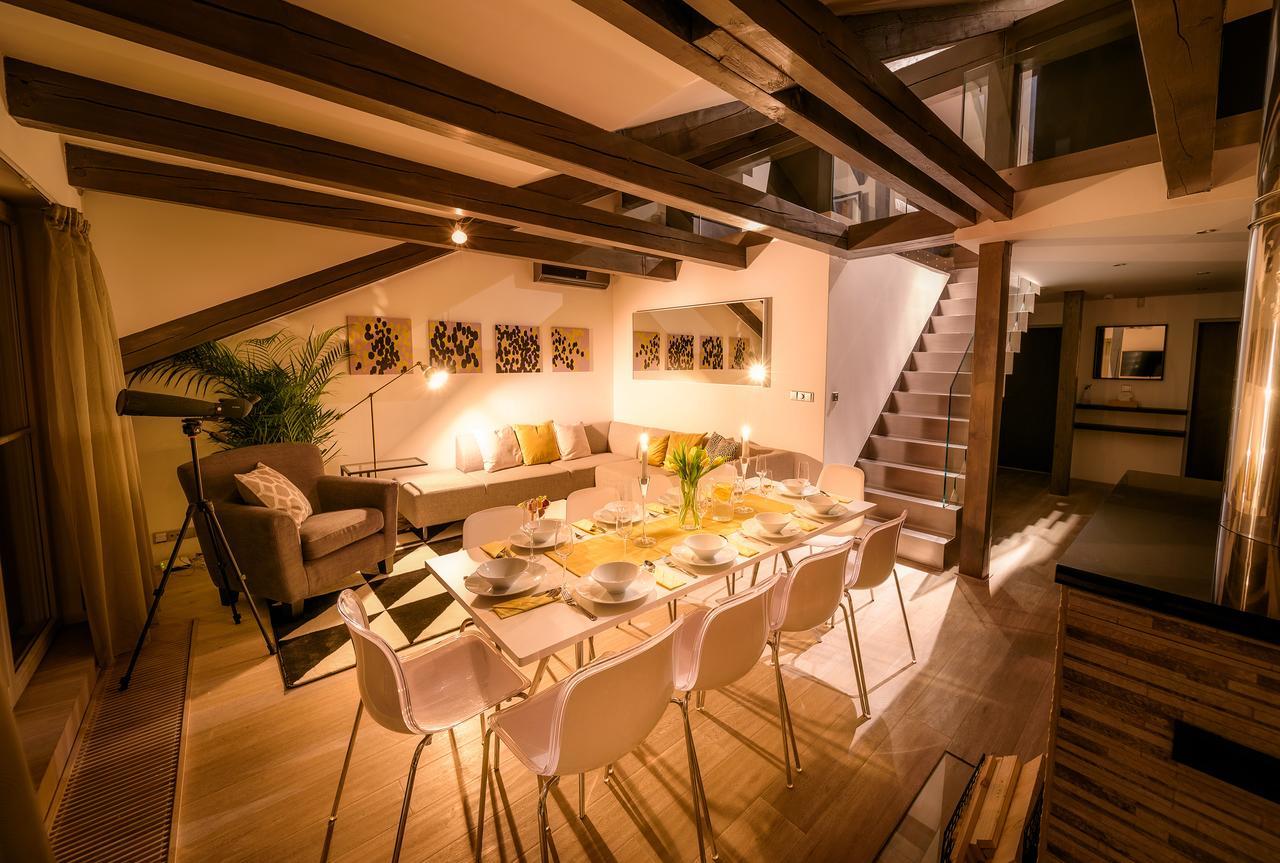 President Apt By Prague Castle, Views Esterno foto